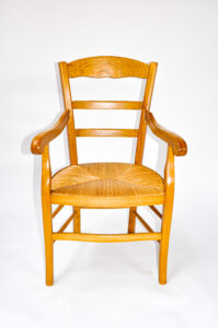 Fauteuil artisanal ordinaire