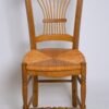 Chaise artisanale gerbe en chêne paillée – Image 2