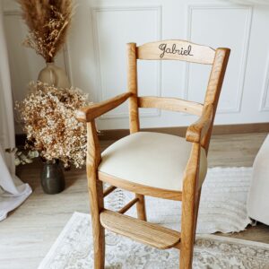 Fauteuil de table Artisanal enfant en chêne sans le prénom
