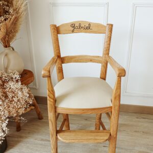 Fauteuil de table Artisanal enfant en chêne avec le prénom