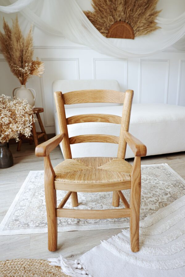 Fauteuil enfant bas en chene