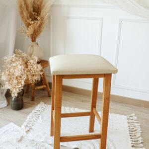 Tabouret Artisanal haut en chêne - Assise similicuir